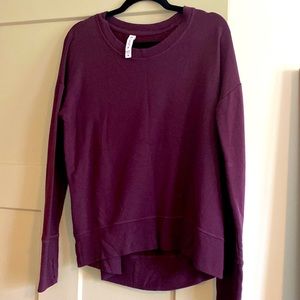 Athleta Coastal Luxe sweatshirt size medium Burgandy color